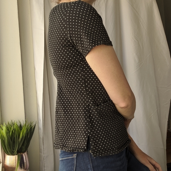 3/$30 Black and White Dot Scrub Top - Picture 3 of 5